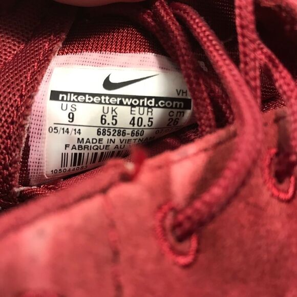 Mint Condition NIKE Roshe Run Burgundy Suede Sz 9 - Picture 3 of 8
